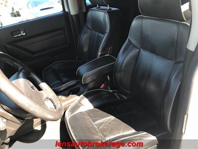 2007 Hummer H3 4WD   - Photo 12 - Tucson, AZ 85705