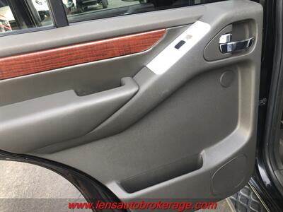 2008 Nissan Pathfinder LE V8  *RARE V8, 3rd ROW & 4x4! - Photo 16 - Tucson, AZ 85705