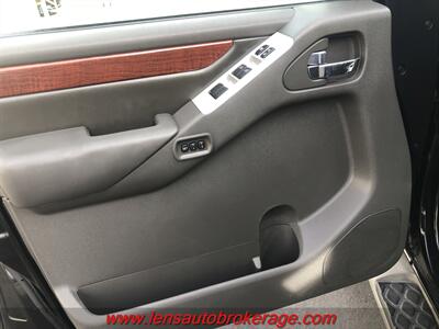 2008 Nissan Pathfinder LE V8  *RARE V8, 3rd ROW & 4x4! - Photo 9 - Tucson, AZ 85705