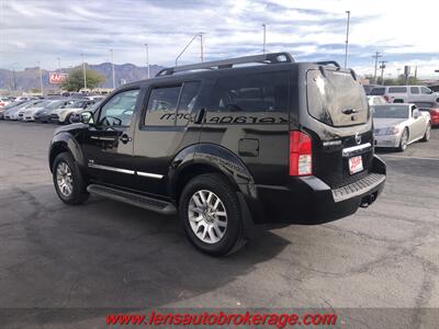 2008 Nissan Pathfinder LE V8  *RARE V8, 3rd ROW & 4x4! - Photo 6 - Tucson, AZ 85705