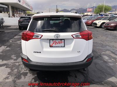 2015 Toyota RAV4 LE  **CARFAX 1 OWNER** - Photo 7 - Tucson, AZ 85705