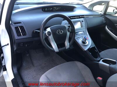 2014 Toyota Prius Two  **ULTIMATE FUEL SAVER!** - Photo 10 - Tucson, AZ 85705