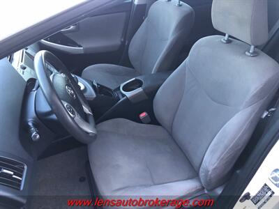 2014 Toyota Prius Two  **ULTIMATE FUEL SAVER!** - Photo 12 - Tucson, AZ 85705