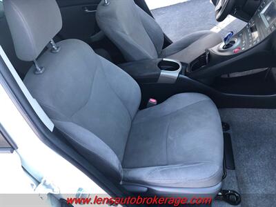 2014 Toyota Prius Two  **ULTIMATE FUEL SAVER!** - Photo 23 - Tucson, AZ 85705