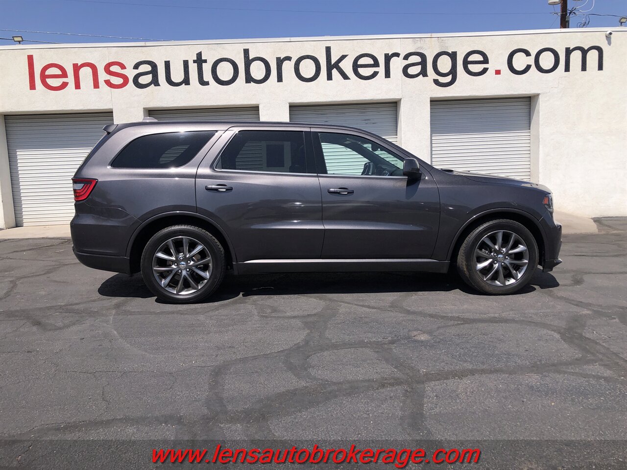 2015 Dodge Durango SXT  *Nice 3rd Row Durango!! - Photo 1 - Tucson, AZ 85705