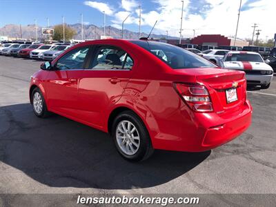 2017 Chevrolet Sonic LT Auto   - Photo 6 - Tucson, AZ 85705