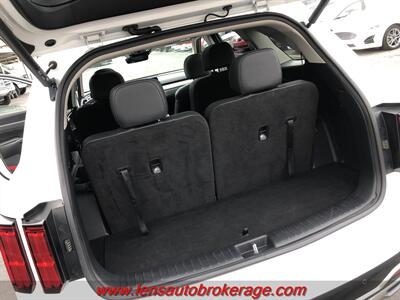 2021 Kia Sorento SX Prestige  *3rd Row & Only 60k Miles! SWEET LOADED KIA! - Photo 20 - Tucson, AZ 85705