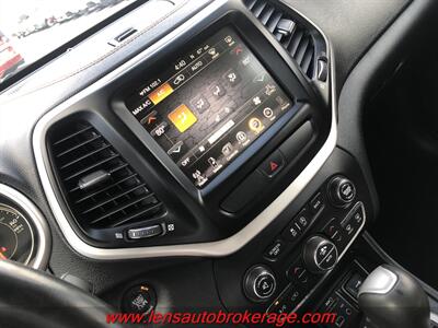 2016 Jeep Cherokee Limited  *Nice Low Mileage Limited 4x4! - Photo 12 - Tucson, AZ 85705