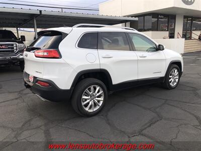 2016 Jeep Cherokee Limited  *Nice Low Mileage Limited 4x4! - Photo 7 - Tucson, AZ 85705