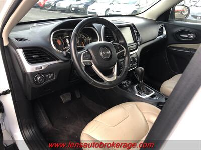 2016 Jeep Cherokee Limited  *Nice Low Mileage Limited 4x4! - Photo 9 - Tucson, AZ 85705