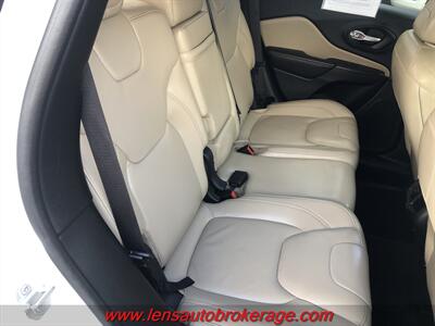 2016 Jeep Cherokee Limited  *Nice Low Mileage Limited 4x4! - Photo 19 - Tucson, AZ 85705