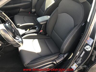 2024 Kia Forte LX  *Clean 57k Mile Sedan! - Photo 12 - Tucson, AZ 85705