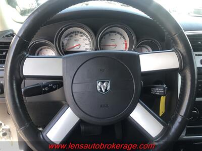 2008 Dodge Charger RT  *Clean Sedan! - Photo 13 - Tucson, AZ 85705