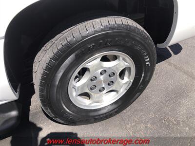 2004 Chevrolet Suburban 1500 LS  *Steal Of A Deal! Trade In Special!! - Photo 18 - Tucson, AZ 85705