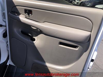 2004 Chevrolet Suburban 1500 LS  *Steal Of A Deal! Trade In Special!! - Photo 12 - Tucson, AZ 85705