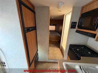 2007 WINNEBAGO ACCESS 29T   - Photo 15 - Tucson, AZ 85705