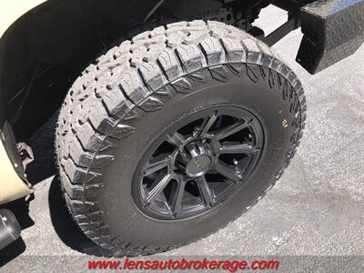 2019 Toyota Tundra SR5  *Desert Tan Crewmax 4x4! *New Wheels & 35;s! - Photo 28 - Tucson, AZ 85705