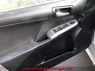 2014 Toyota Camry SE  *Super Sporty SE Sedan! - Photo 9 - Tucson, AZ 85705