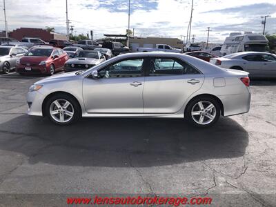 2014 Toyota Camry SE  *Super Sporty SE Sedan! - Photo 5 - Tucson, AZ 85705