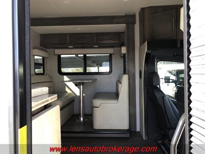 2021 Dynamax Isata 3 Series 24RW 4500  *Super Nice W/2 Slides, 48k Miles And Camp Ready! - Photo 14 - Tucson, AZ 85705