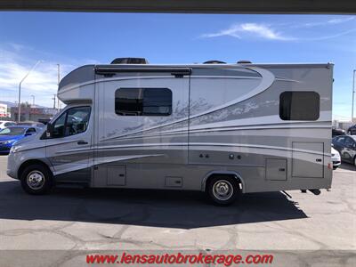 2021 Dynamax Isata 3 Series 24RW 4500  *Super Nice W/2 Slides, 48k Miles And Camp Ready! - Photo 5 - Tucson, AZ 85705