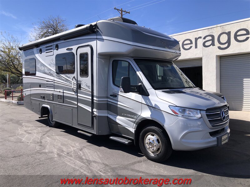 2021 Dynamax Isata 3 Series 24RW 4500  *Super Nice W/2 Slides, 48k Miles And Camp Ready!