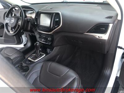 2016 Jeep Cherokee Trailhawk  4x4 - Photo 23 - Tucson, AZ 85705