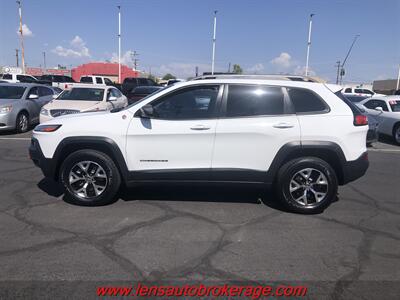2016 Jeep Cherokee Trailhawk  4x4 - Photo 5 - Tucson, AZ 85705