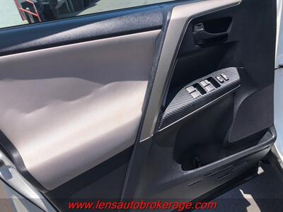 2014 Toyota RAV4 LE   - Photo 9 - Tucson, AZ 85705