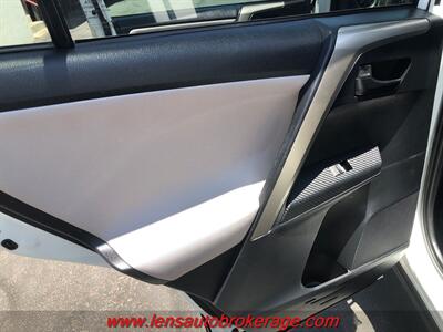 2014 Toyota RAV4 LE   - Photo 15 - Tucson, AZ 85705