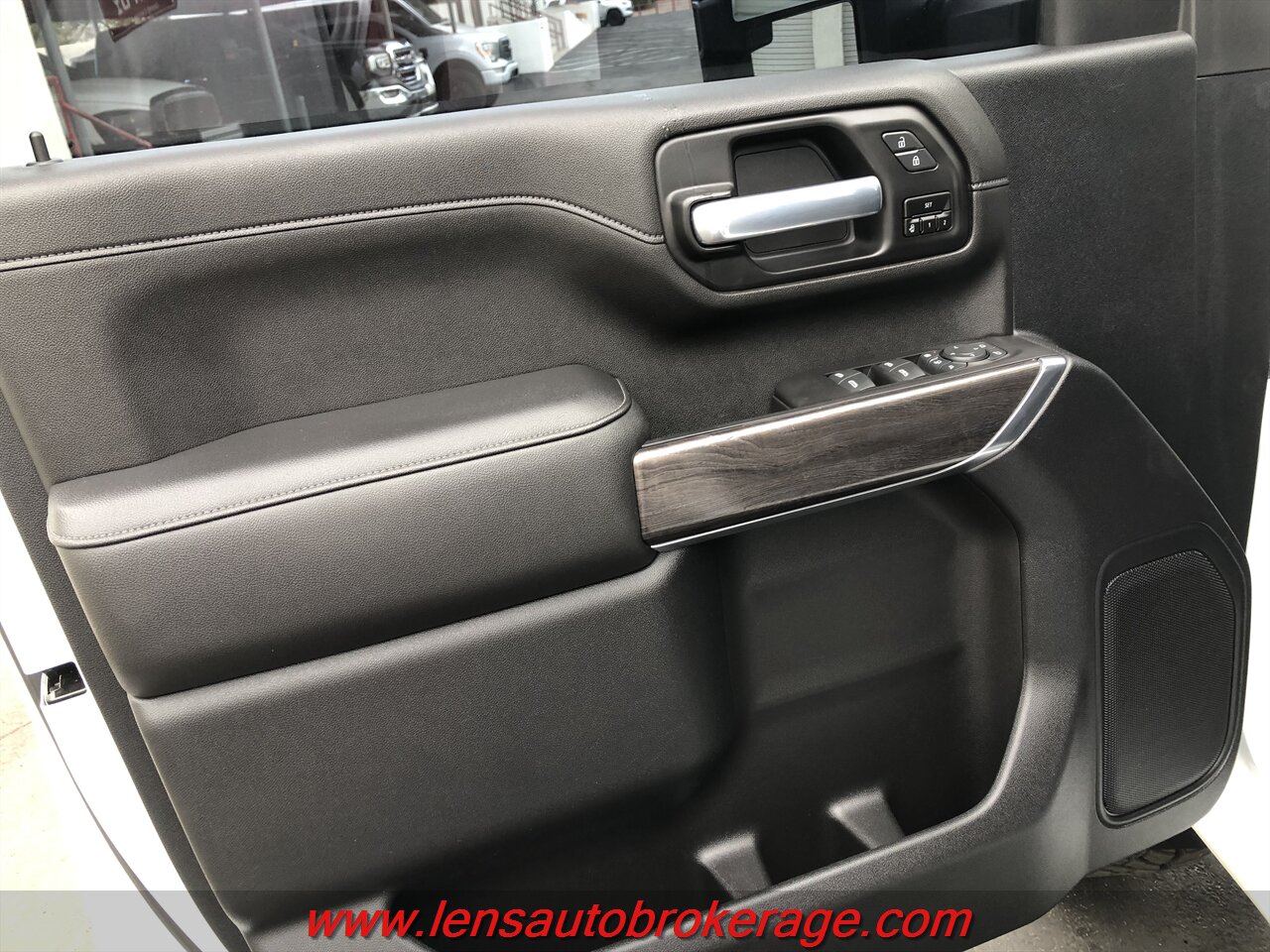 2021 Chevrolet Silverado 3500HD LTZ photo 7