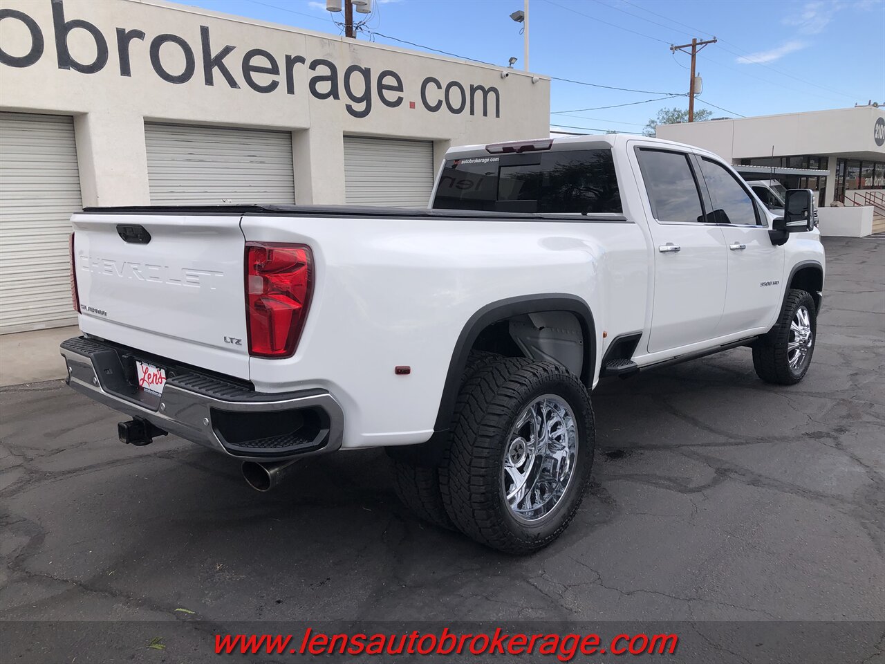 2021 Chevrolet Silverado 3500HD LTZ photo 6