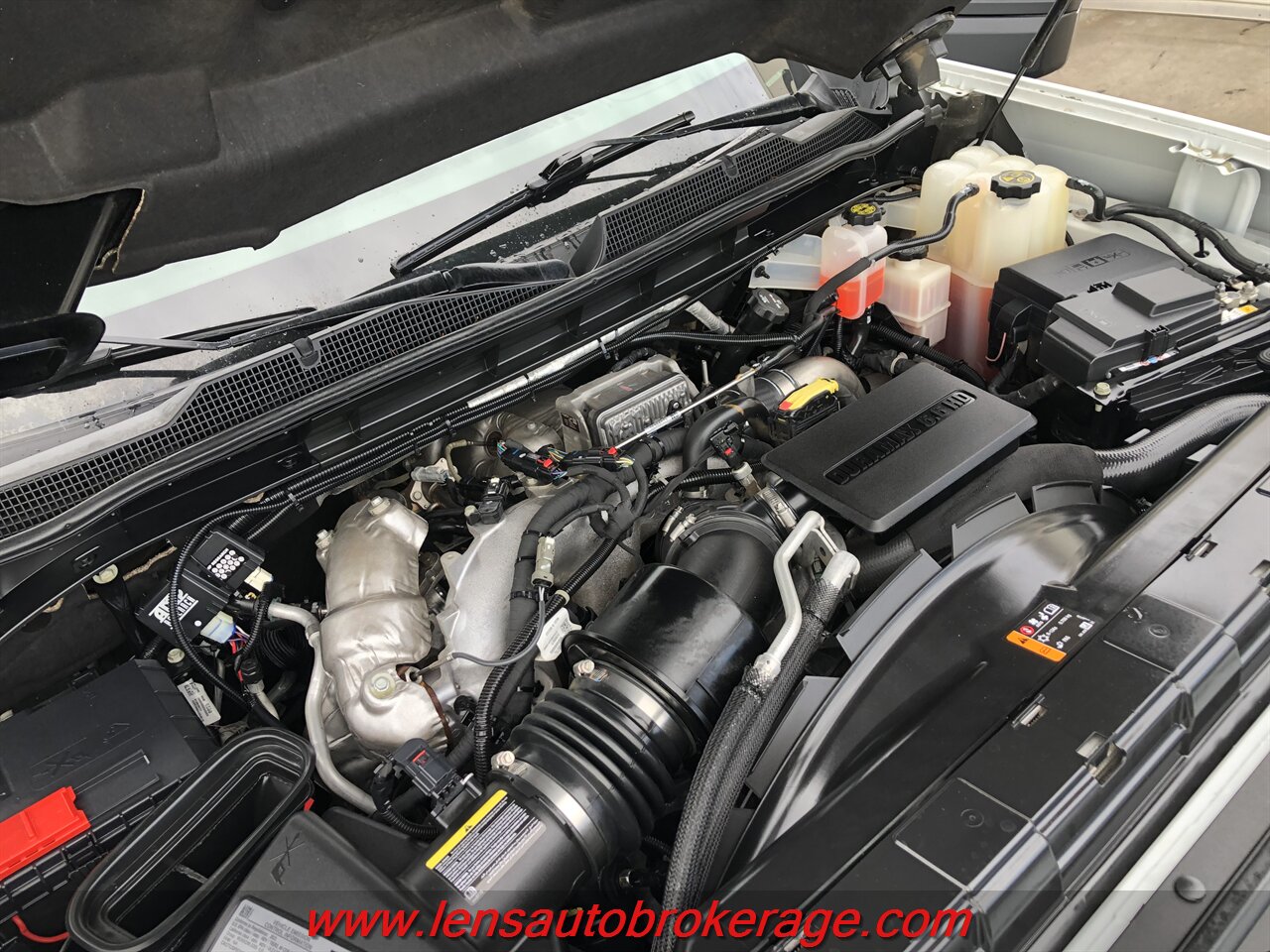 2021 Chevrolet Silverado 3500HD LTZ photo 26