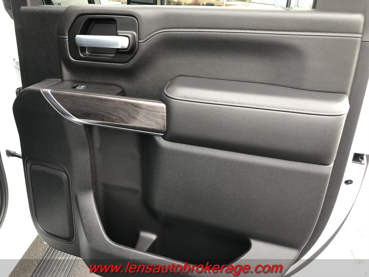 2021 Chevrolet Silverado 3500HD LTZ photo 19