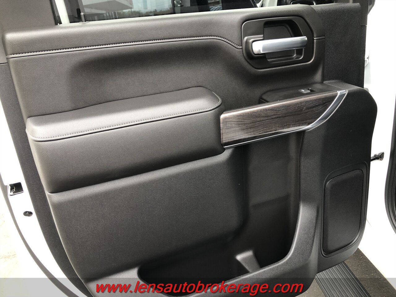 2021 Chevrolet Silverado 3500HD LTZ photo 16