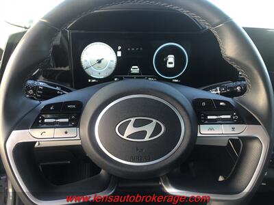 2025 Hyundai ELANTRA Limited  *7k Mile Sedan! - Photo 13 - Tucson, AZ 85705