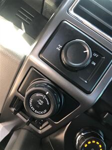 2016 Ford F-150 XLT  SuperCrew EcoBoost 3.5L **CARFAX 1 OWNER** - Photo 14 - Tucson, AZ 85705