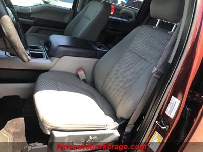 2016 Ford F-150 XLT  SuperCrew EcoBoost 3.5L **CARFAX 1 OWNER** - Photo 11 - Tucson, AZ 85705