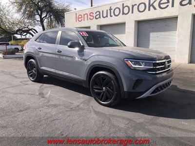 2021 Volkswagen Atlas Cross Sport V6 SE 4Motion   - Photo 2 - Tucson, AZ 85705