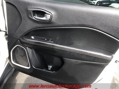 2018 Jeep Compass Sport  *6 Speed Manual Transmission! - Photo 21 - Tucson, AZ 85705