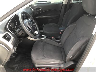 2018 Jeep Compass Sport  *6 Speed Manual Transmission! - Photo 11 - Tucson, AZ 85705
