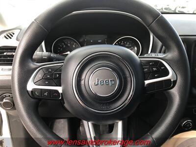 2018 Jeep Compass Sport  *6 Speed Manual Transmission! - Photo 13 - Tucson, AZ 85705