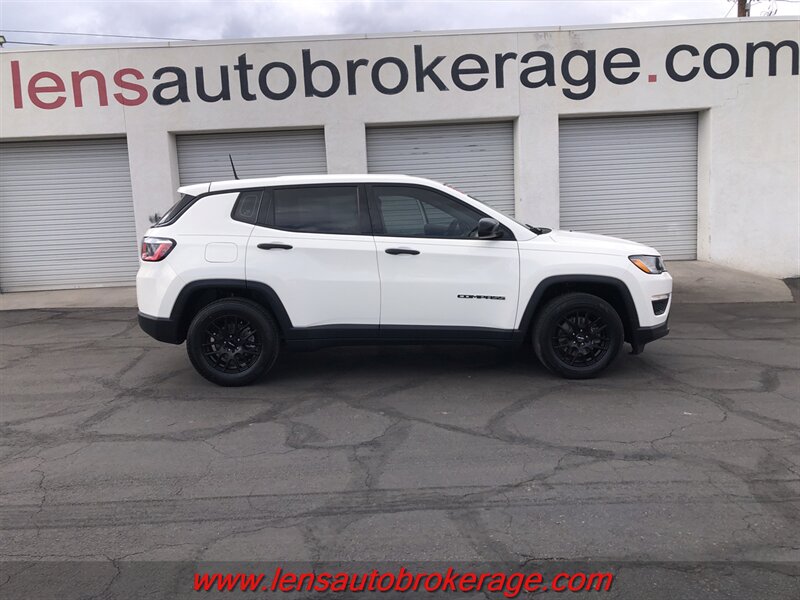 2018 Jeep Compass Sport  *6 Speed Manual Transmission!