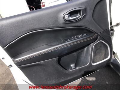 2018 Jeep Compass Sport  *6 Speed Manual Transmission! - Photo 9 - Tucson, AZ 85705