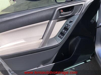 2015 Subaru Forester 2.5i Premium  *Nice 93k Mile Subi! - Photo 9 - Tucson, AZ 85705