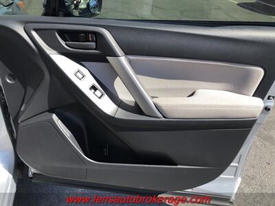 2015 Subaru Forester 2.5i Premium  *Nice 93k Mile Subi! - Photo 22 - Tucson, AZ 85705