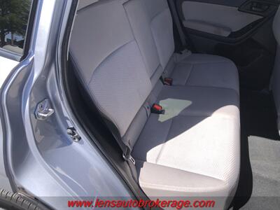 2015 Subaru Forester 2.5i Premium  *Nice 93k Mile Subi! - Photo 21 - Tucson, AZ 85705