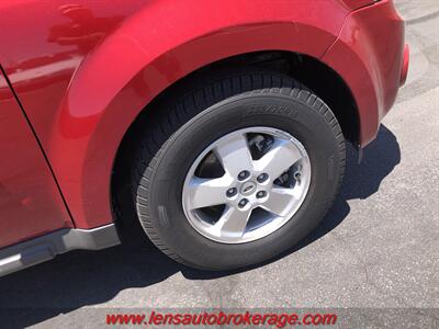 2011 Ford Escape XLT  *Nice Driver! - Photo 21 - Tucson, AZ 85705
