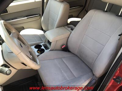 2011 Ford Escape XLT  *Nice Driver! - Photo 9 - Tucson, AZ 85705