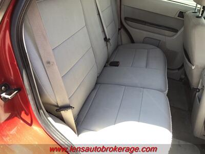 2011 Ford Escape XLT  *Nice Driver! - Photo 16 - Tucson, AZ 85705